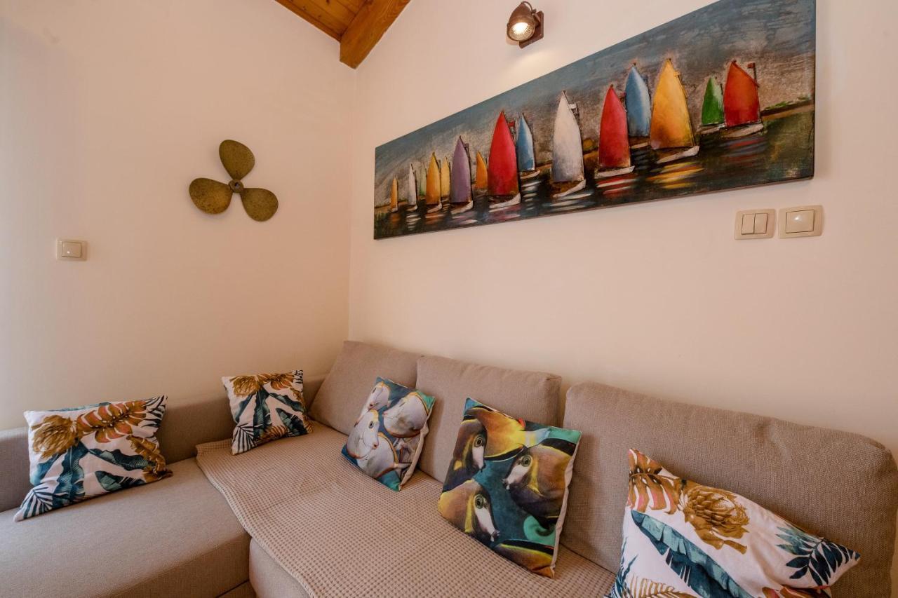 Nikolina Rab Apartments 라브 외부 사진